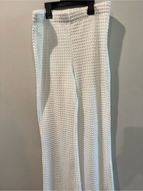 Textured White Wide-Leg Knit Pants